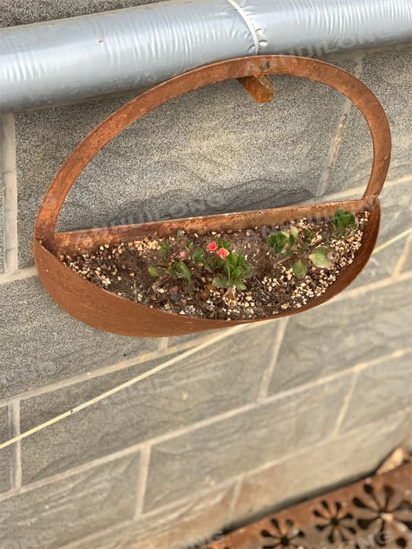 Laser cut corten steel circular metal planter