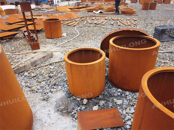 The Corten Steel Metal Planter Pot That Good For Plants