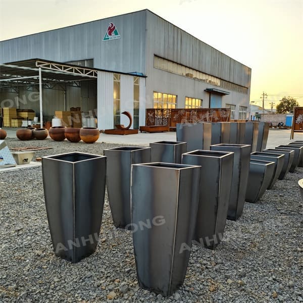 economic and durable flower pot design Supplier