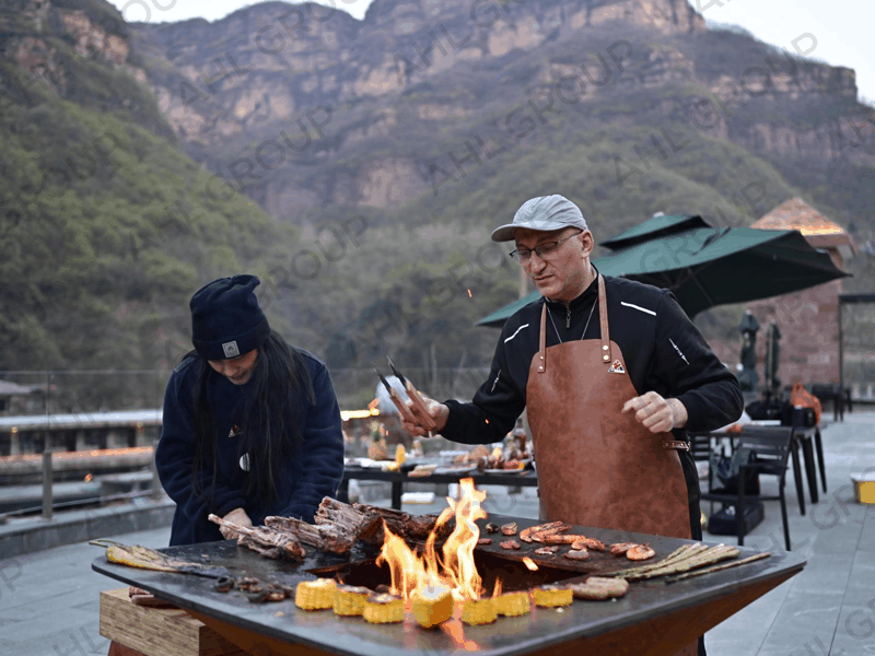 Corten BBQ Outdoor Barbecue Grill At Terrace With Removable Center Maker