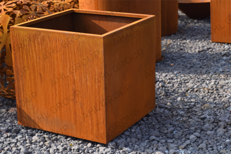 European Style Square Corten Steel Planter For Landscaping