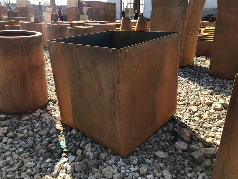 European Style Square Corten Steel Planter For Landscaping