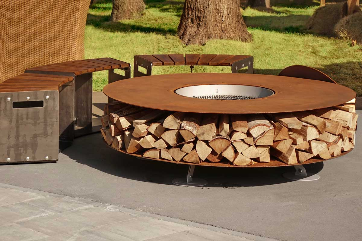 Large Outdoor Steel Fire Pit With Wood storage Supplier